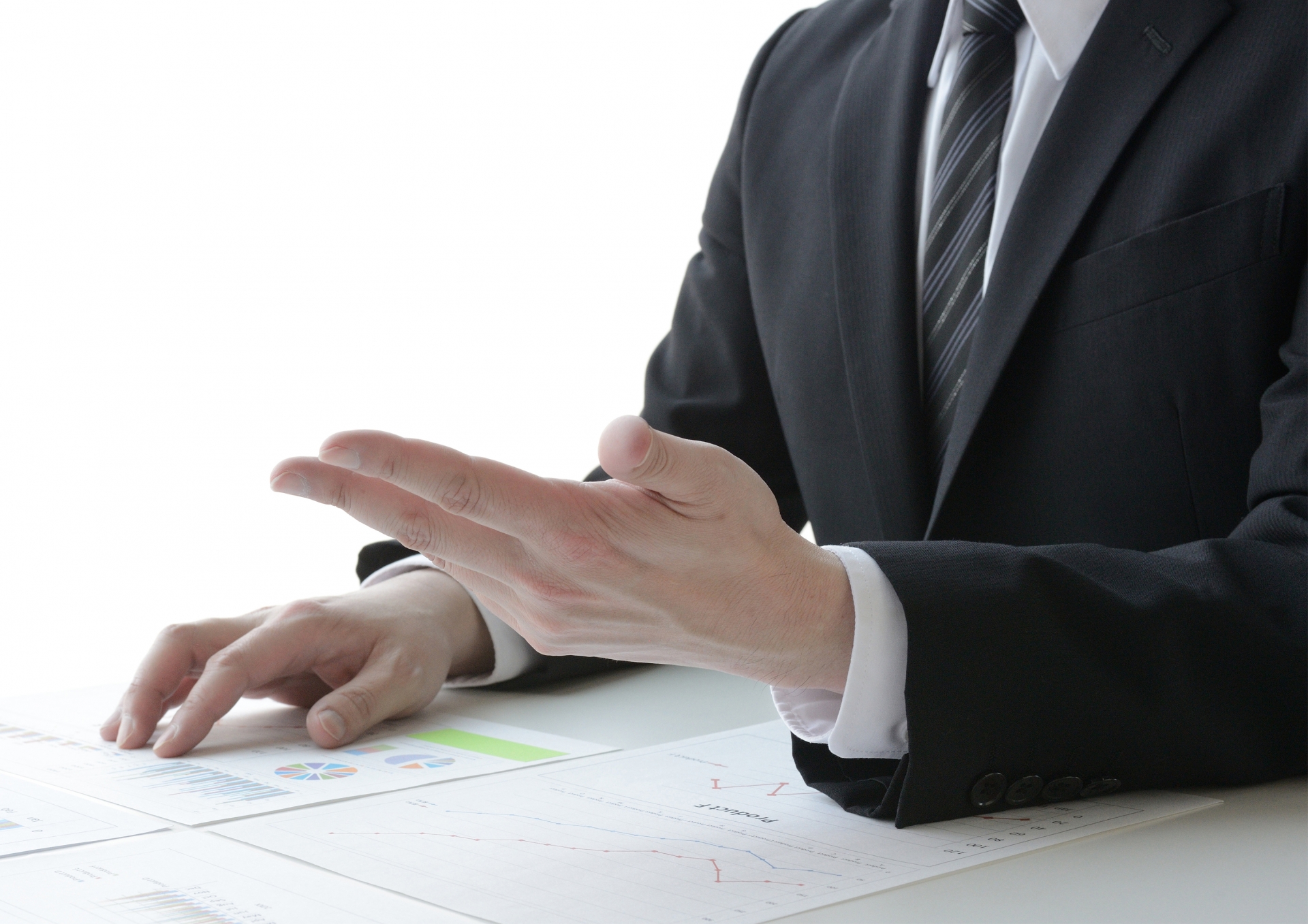 共和電設株式会社代表の水木 亮司